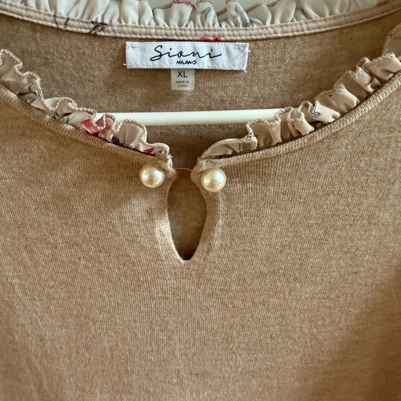 Fall blouse bundle - Picture 6 of 9